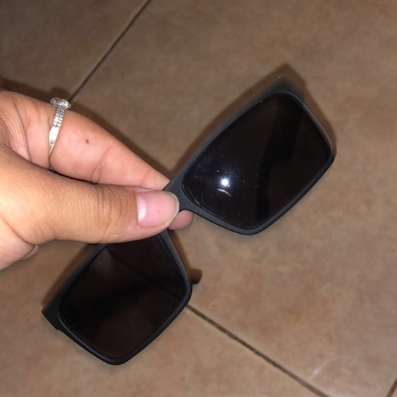 Glasses for sell boyfriend doesn’t use - Picture 1 of 3